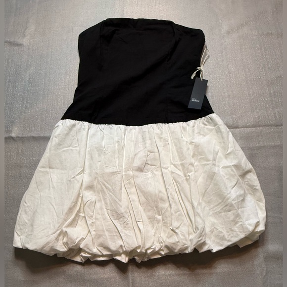 West Of Melrose Dresses & Skirts - West of melrose strapless halter dress size small NWT